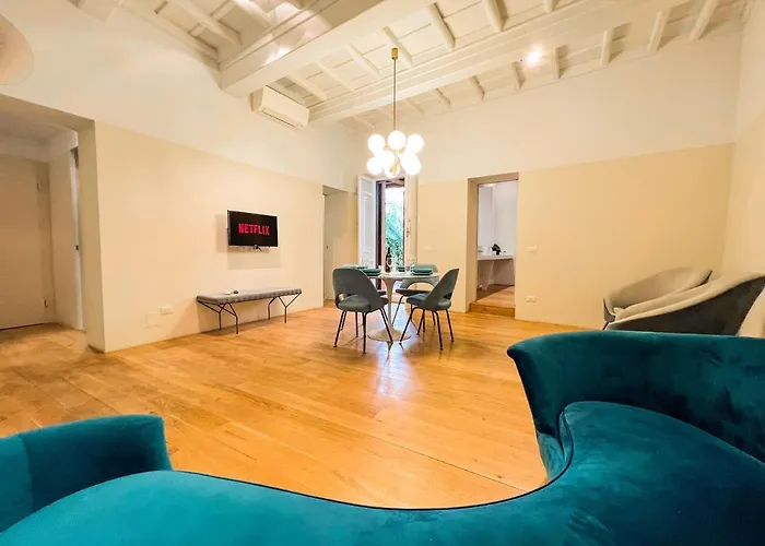 Apartment Luxury House & Secret Garden - Strategic Location, 100m To Metro B Rome