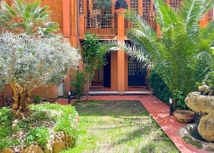 Luxury House & Secret Garden - Strategic Location, 100m To Metro B Rome